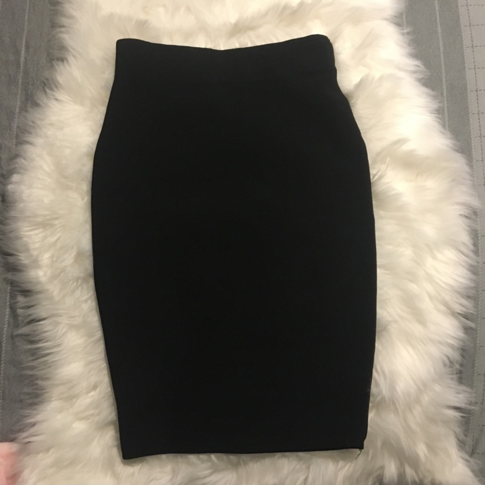 Black pencil skirt